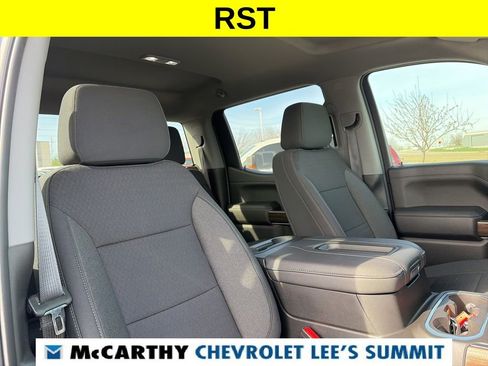 Used 2021 Chevrolet Silverado 1500 RST image 32