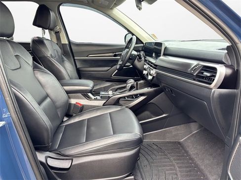 Used 2024 Kia Telluride S w/ S Sunroof Package image 15