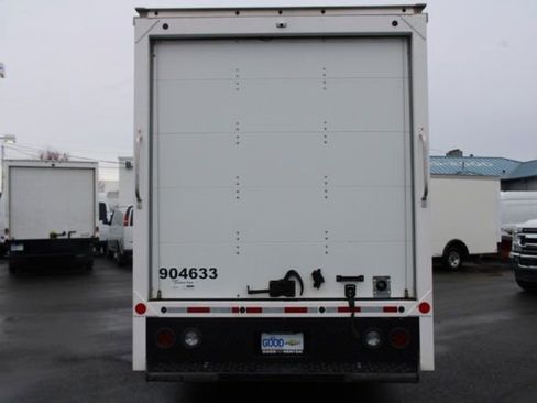 Used 2023 Chevrolet Express 3500 w/ Power Convenience Package image 6