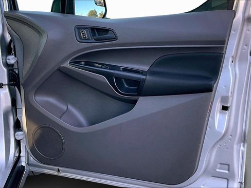 Used 2021 Ford Transit Connect XL image 17