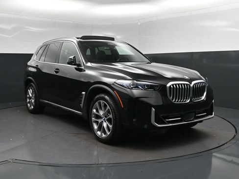 Used 2026 BMW X5 sDrive40i RWD image 9