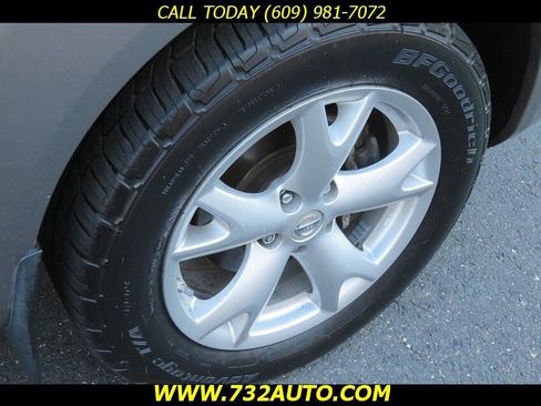 Used 2009 Nissan Rogue SL w/ Premium Pkg AWD/4WD image 35