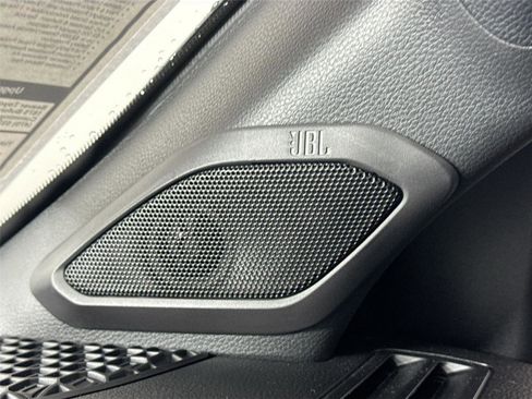 Used 2024 Toyota Tacoma TRD Off-Road image 29