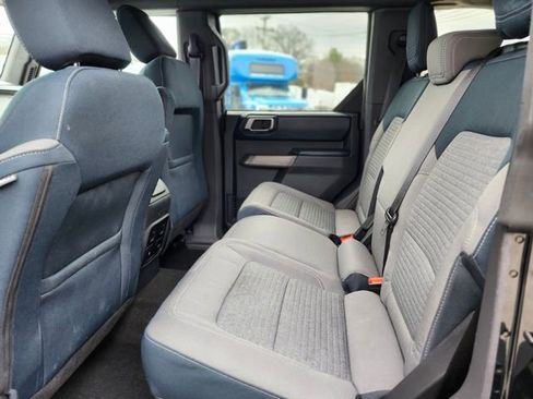 Certified 2023 Ford Bronco Outer Banks w/ Sasquatch Package image 16