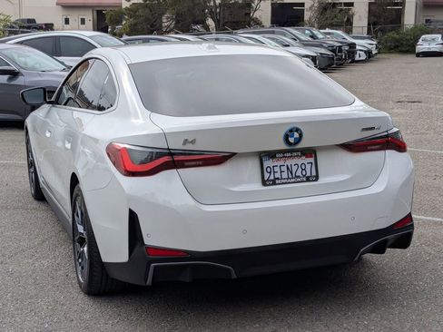 Used 2023 BMW i4 eDrive40 w/ Premium Package image 5