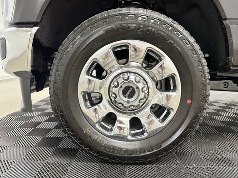 New 2025 Ford F250 Lariat w/ Lariat Ultimate Package image 28