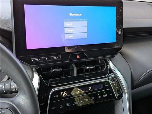 Used 2024 Toyota Venza Nightshade image 5