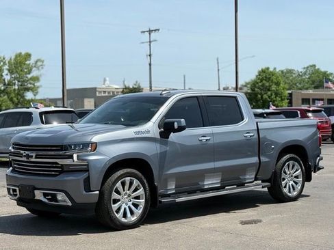 Used 2021 Chevrolet Silverado 1500 High Country AWD/4WD image 41