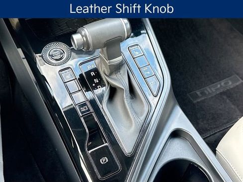 Used 2023 Kia Niro EX image 20