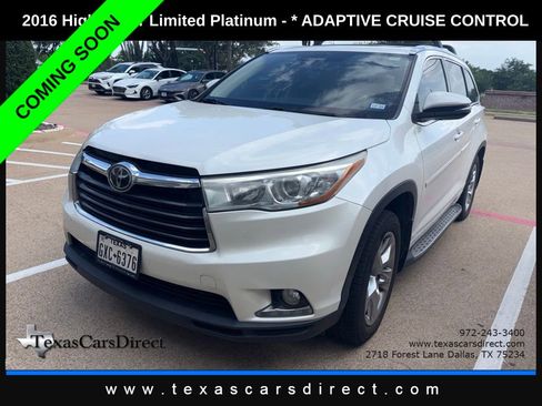 Used 2016 Toyota Highlander Limited Platinum AWD/4WD image 2