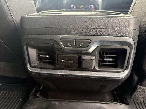 Used 2019 GMC Sierra 1500 SLT w/ SLT Premium Package image 17