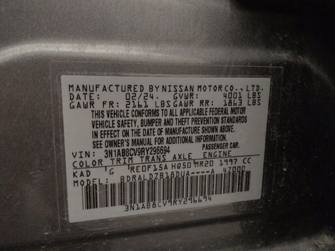 Used 2024 Nissan Sentra SV image 33