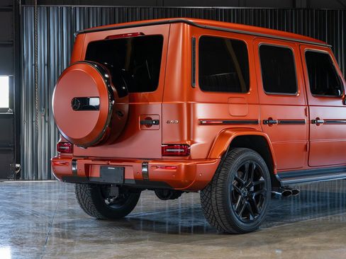 Used 2025 Mercedes-Benz G 63 AMG 4MATIC image 3