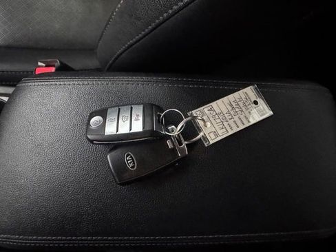 Used 2018 Kia Optima EX image 21