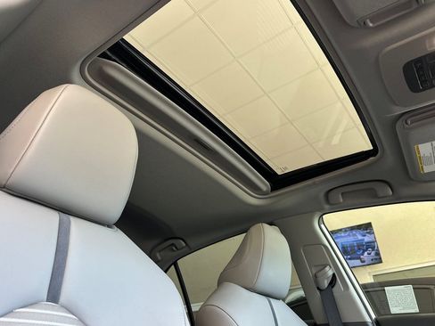 Used 2023 Toyota Camry SE w/ Audio Upgrade Package image 16