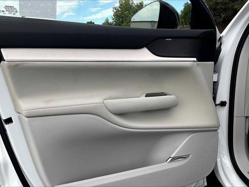 New 2025 Volvo EX90 Ultra image 23