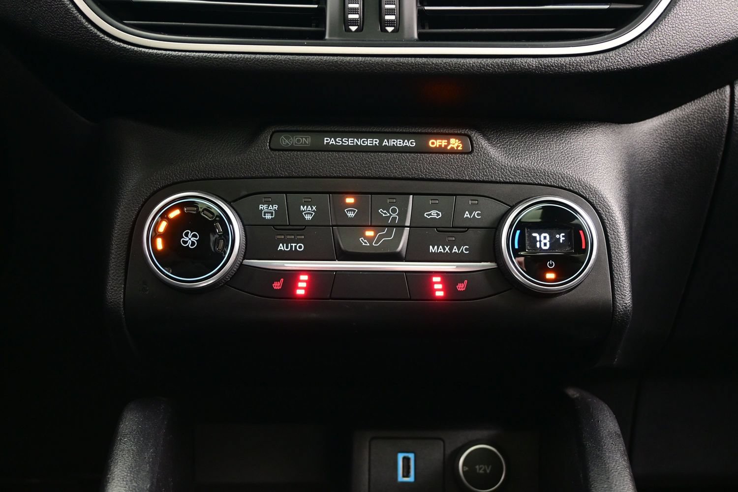 Used 2020 Ford Escape SE Sport AWD/4WD image 21