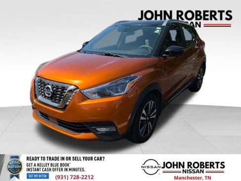 Used 2020 Nissan Kicks SR FWD image 3