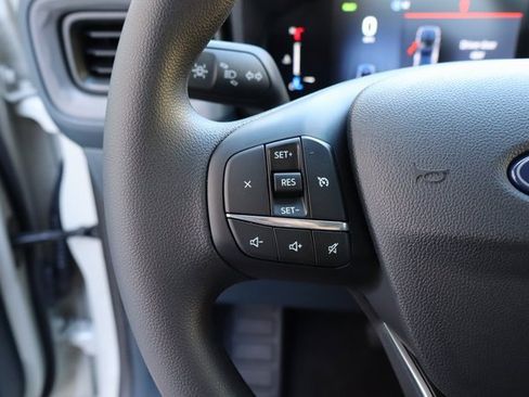 New 2025 Ford Maverick XL w/ Equipment Group 101A image 23