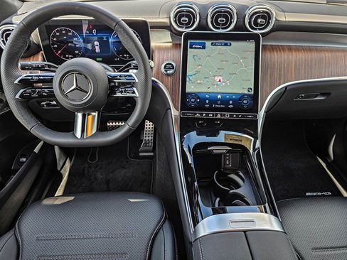 New 2025 Mercedes-Benz GLC 350e 4MATIC image 29