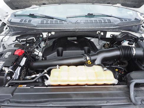 Used 2019 Ford F150 Lariat w/ Equipment Group 501A Mid image 11