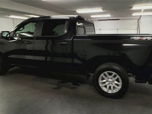 Used 2021 Chevrolet Silverado 1500 RST w/ Max Trailering Package image 6