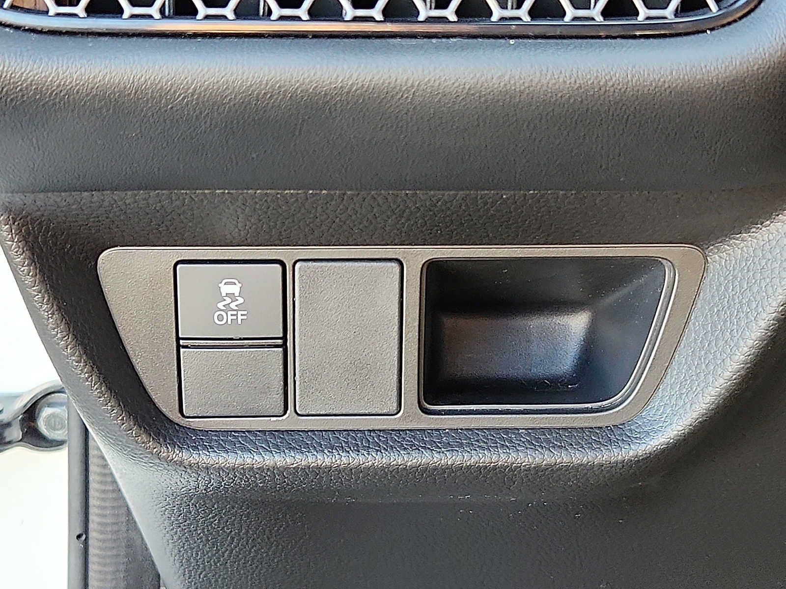 Certified 2024 Honda HR-V Sport image 22