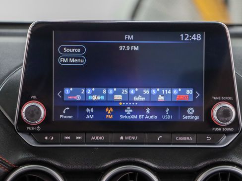 Used 2023 Nissan Sentra SR w/ SR Premium Package FWD image 18