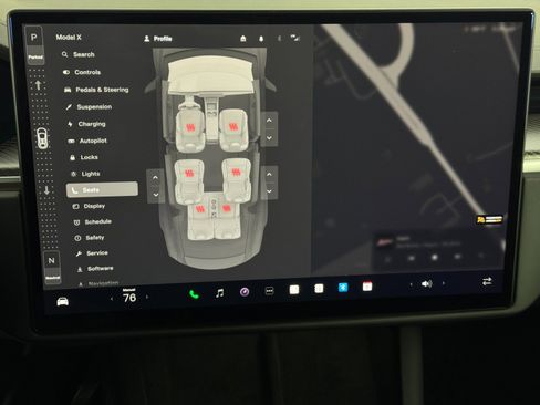 Used 2022 Tesla Model X Plaid image 29