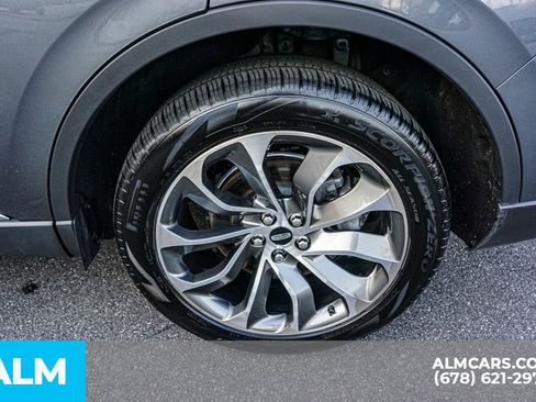 Used 2025 Lincoln Aviator Reserve image 17