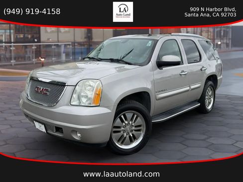 Used 2007 GMC Yukon Denali AWD/4WD image 1