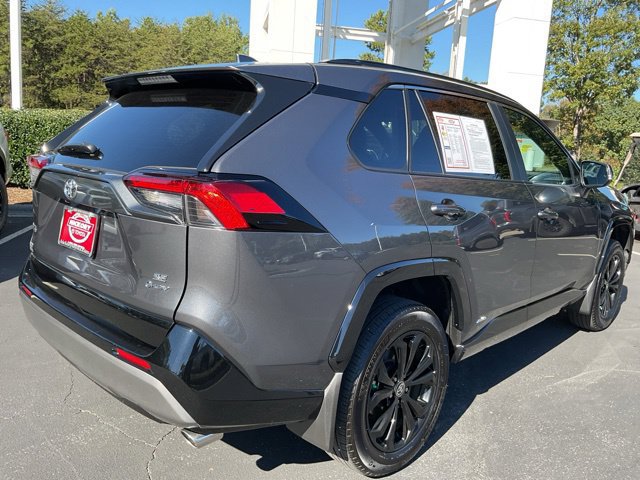 Used 2025 Toyota RAV4 SE AWD/4WD image 8