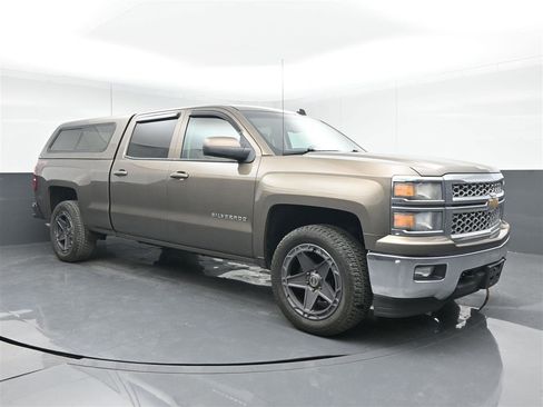 Used 2014 Chevrolet Silverado 1500 LT w/ LT Convenience Package image 3
