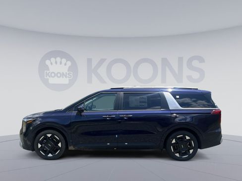 New 2026 Kia Carnival EX FWD image 2