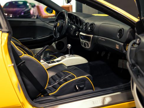 Used 2001 Ferrari 360 Modena RWD image 18