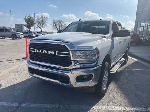 Used 2021 RAM 2500 Big Horn w/ Level 1 Equipment Group image 12