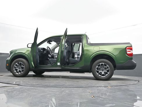 Used 2025 Ford Maverick XLT w/ XLT Luxury Package image 95