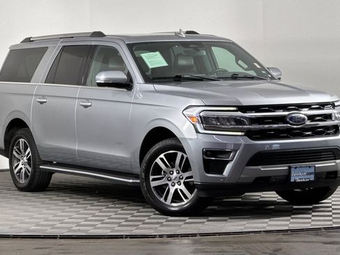 Used 2022 Ford Expedition Max Limited image 2