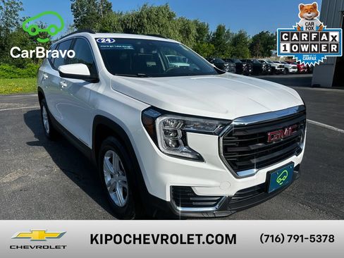 Certified 2024 GMC Terrain SLE w/ Driver Convenience Package AWD/4WD image 1