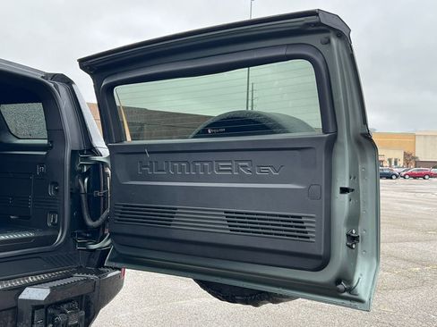 Certified 2024 GMC Hummer EV 3X image 42