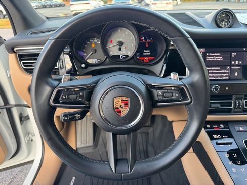 Used 2024 Porsche Macan S image 21