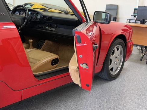 Used 1991 Porsche 911 Targa image 38