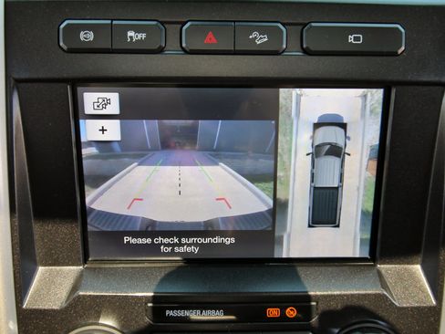 Used 2019 Ford F350 Lariat w/ Lariat Ultimate Package AWD/4WD image 33