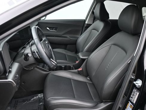 Used 2025 Hyundai Kona Limited FWD image 15
