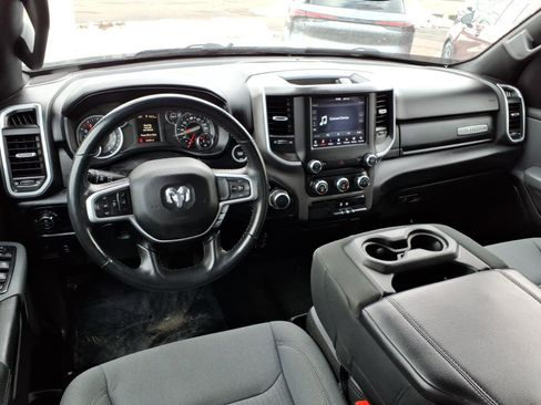 Used 2021 RAM 1500 Big Horn image 5