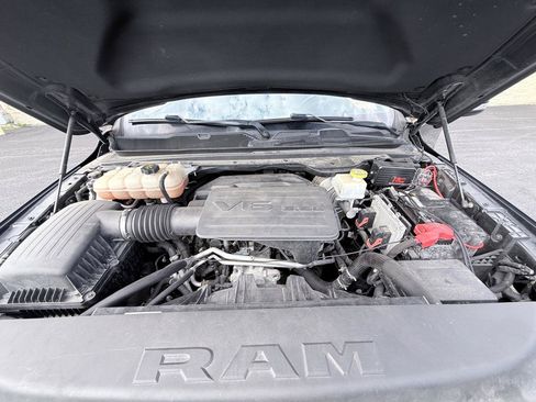 Used 2020 RAM 1500 Big Horn AWD/4WD image 18