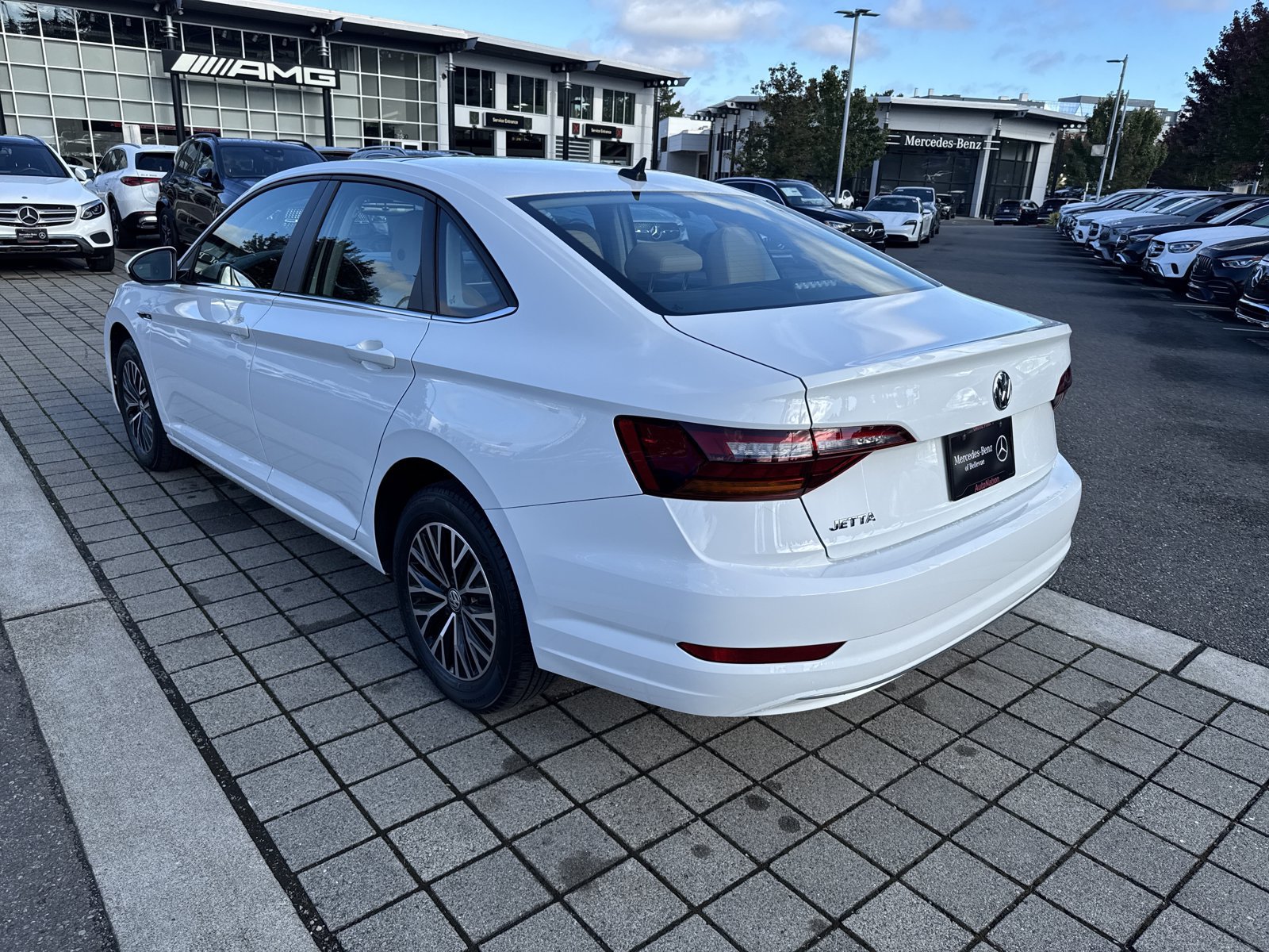 Used 2019 Volkswagen Jetta SEL FWD image 7