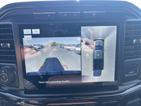 Used 2022 Ford F150 Lariat w/ Equipment Group 502A High AWD/4WD image 17
