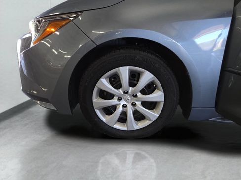 Used 2022 Toyota Corolla LE FWD image 51