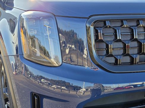 New 2025 Kia Telluride EX X-Line image 3
